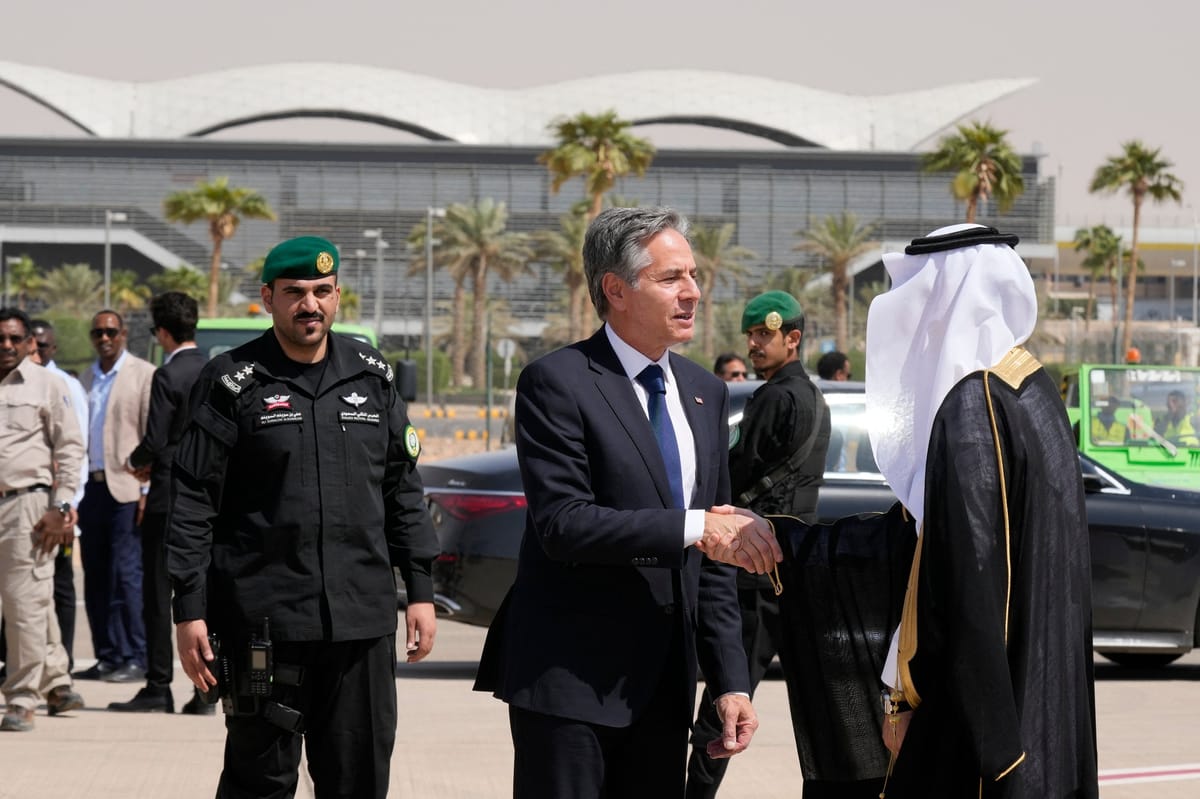 ولي العهد السعودي يدعو لرفع الحصار على غزة في لقاء مع بلينكن