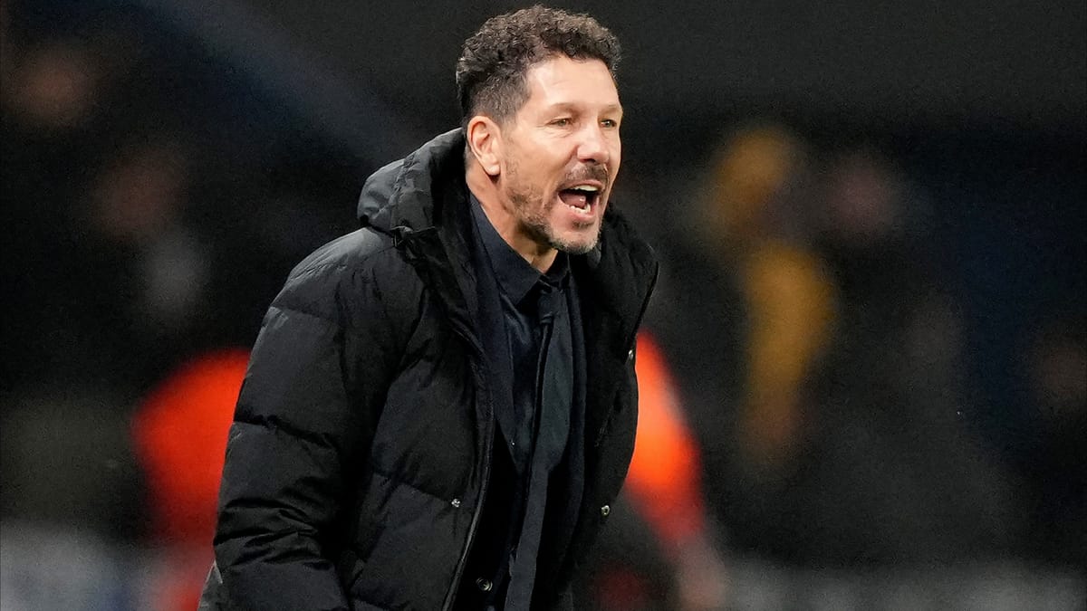 أتلتيكو مدريد يحسم مصير سيميوني من براغ
