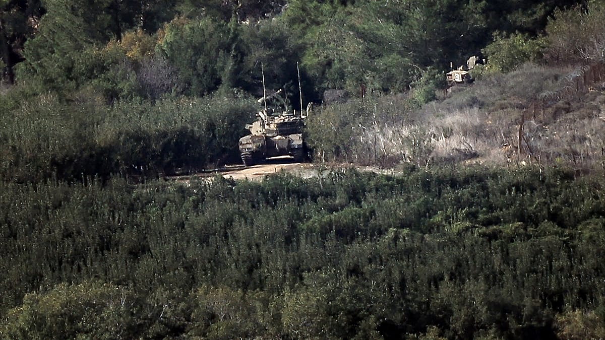 الجيش الإسرائيلي يقصف أهدافا في درعا