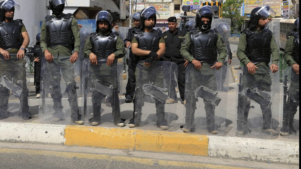 اعتقال 44 متهما بالابتزاز في العراق
