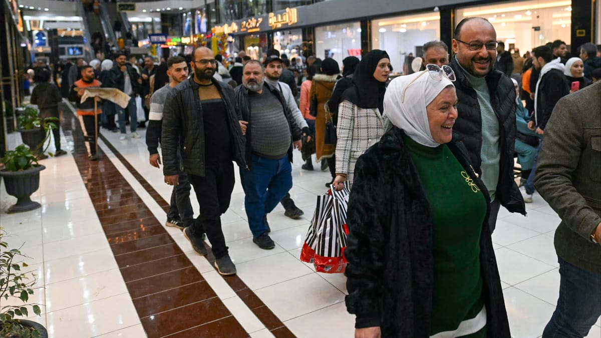 على مسافة 40 كيلومترا من العقوبات.. أسواق إدلب تفتح الباب لحلب