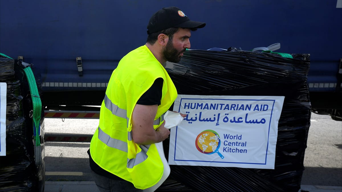 طاهي الأزمات يتوقف في غزة.. ما هو "وورلد سنترال كيتشن"؟