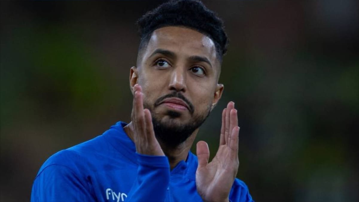 هل تعجل "التفاصيل" برحيل سالم الدوسري عن الهلال؟
