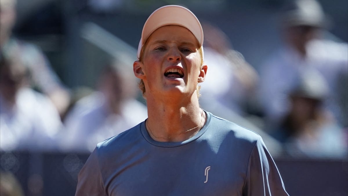 سينر إلى ثمن نهائي مدريد "بسهولة"