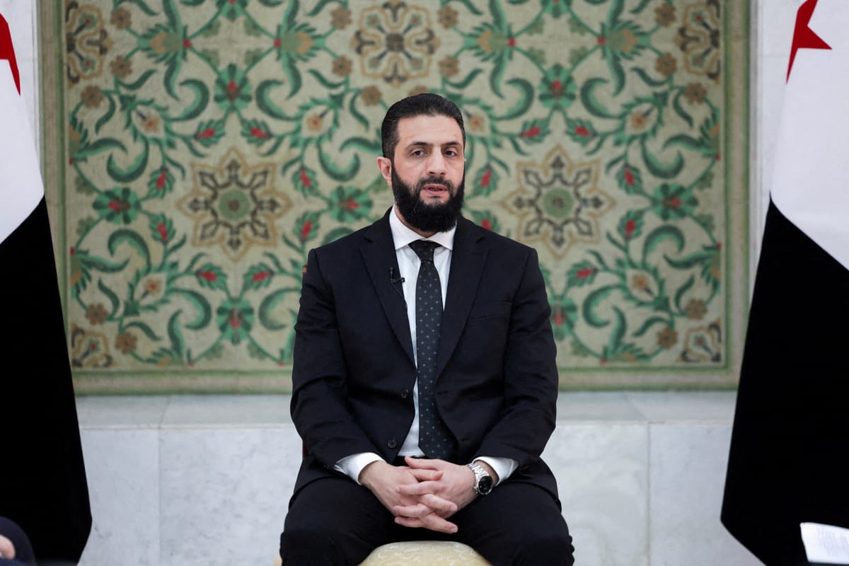 الشرع يعلن تشكيل حكومة انتقالية جديدة في سوريا