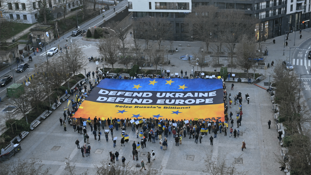 "استقلال فضائي" و"تسليح جماعي".. كيف تستبق أوروبا "ابتعاد" أميركا؟