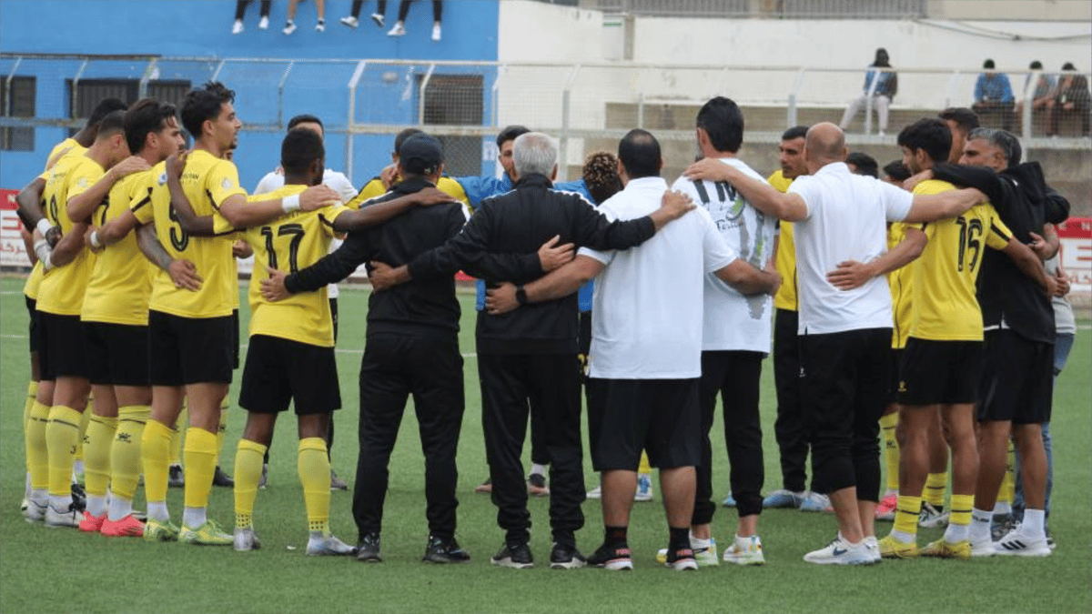 طعن لاعب بـ"سكين" في الدوري اللبناني