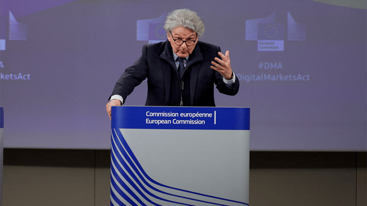 الحرب الباردة الرقمية تبدأ.. صراع جديد بين "الحلفاء"؟