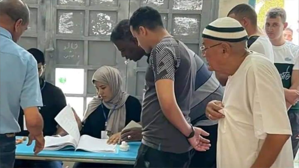 رئاسيات الجزائر.. إغلاق صناديق الاقتراع وبدء الفرز