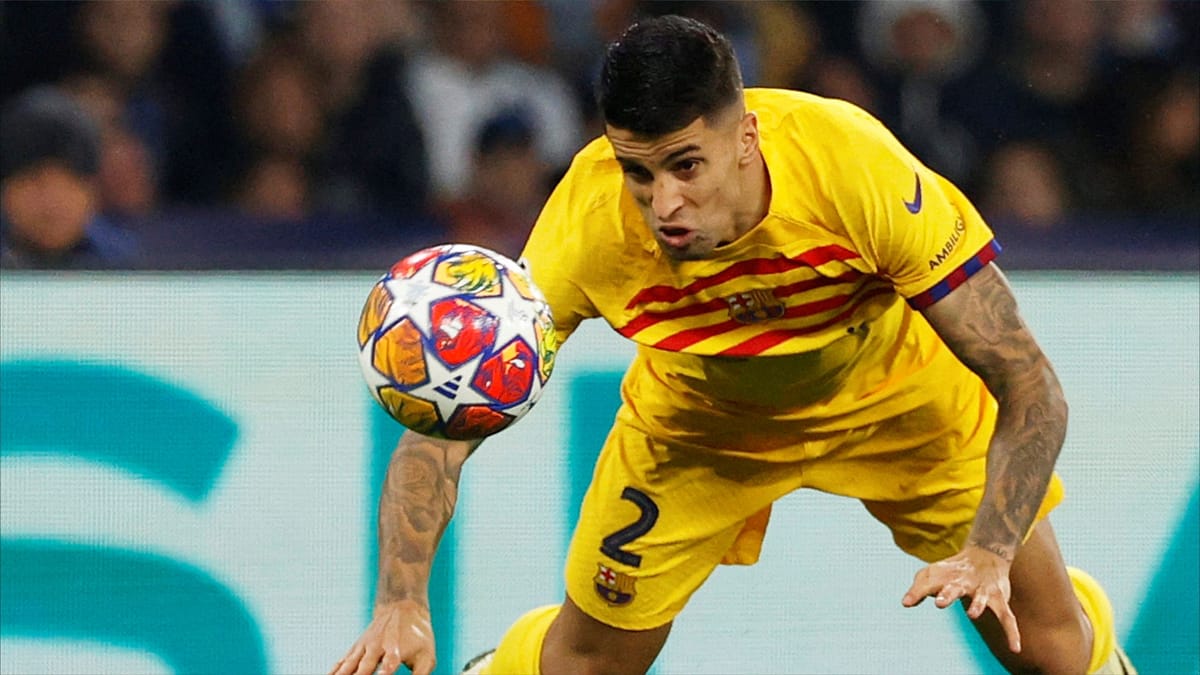 الدوري السعودي يهدد خطة برشلونة