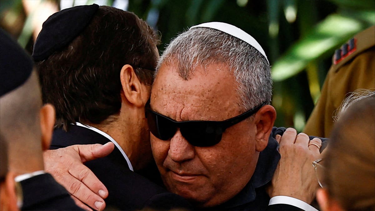 عضو بمجلس الحرب الإسرائيلي يطالب بوقف إطلاق النار