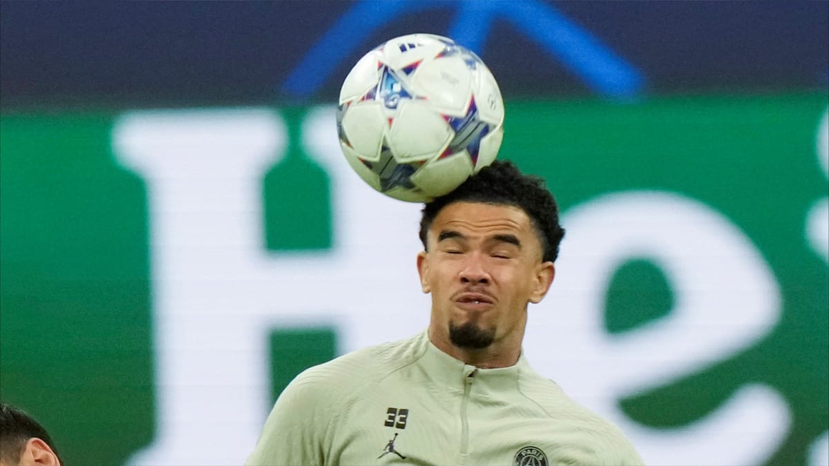 كيف غزا "الأطفال" ملاعب كرة القدم؟