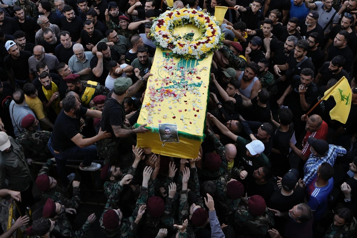 تفاصيل جديدة عن عملية البيجر.. "طعم" قديم أوصل لنصرالله