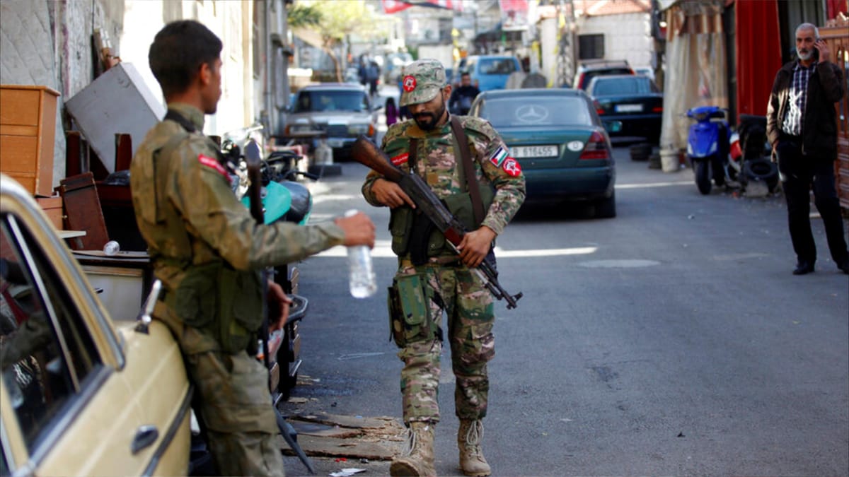 اشتباكات عنيفة داخل أكبر مخيم للاجئين الفلسطينيين في لبنان