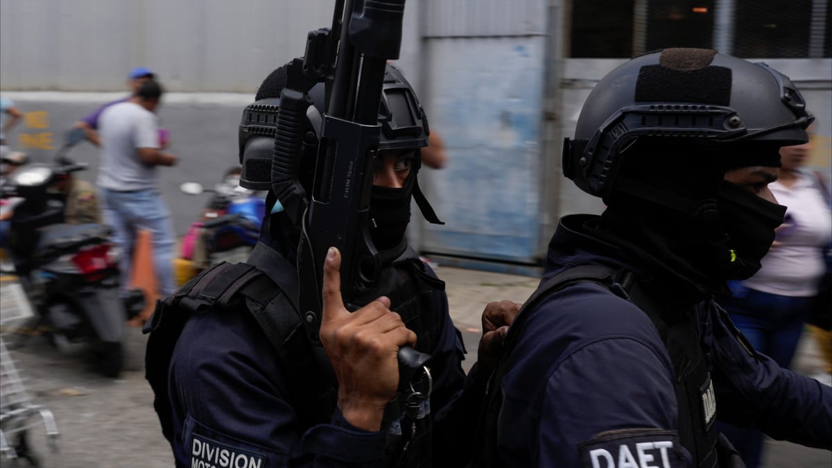 احتجاز أحد أفراد الجيش الأميركي في فنزويلا.. وواشنطن تعلق