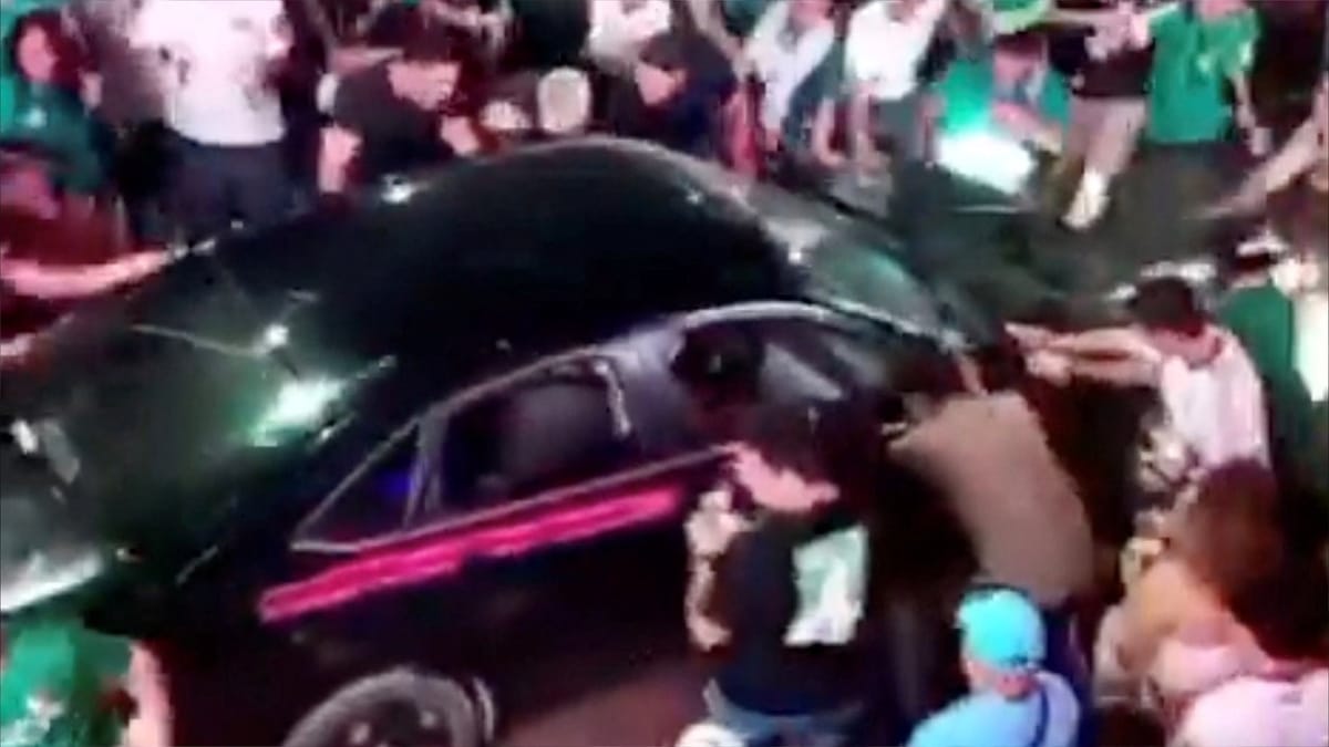 حادث دهس في احتفالات المكسيك بالمونديال