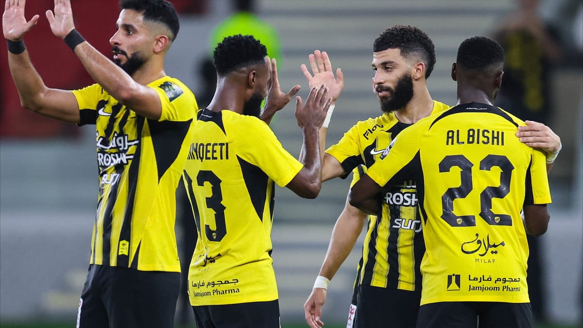 القنوات الناقلة لمباراة الاتحاد والأهلي في دوري روشن السعودي 2025