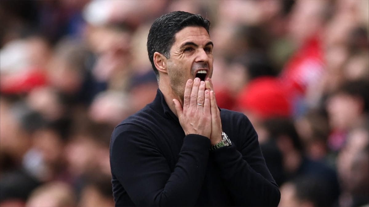 نيفيل يعترف بـ"ضعف أرسنال"