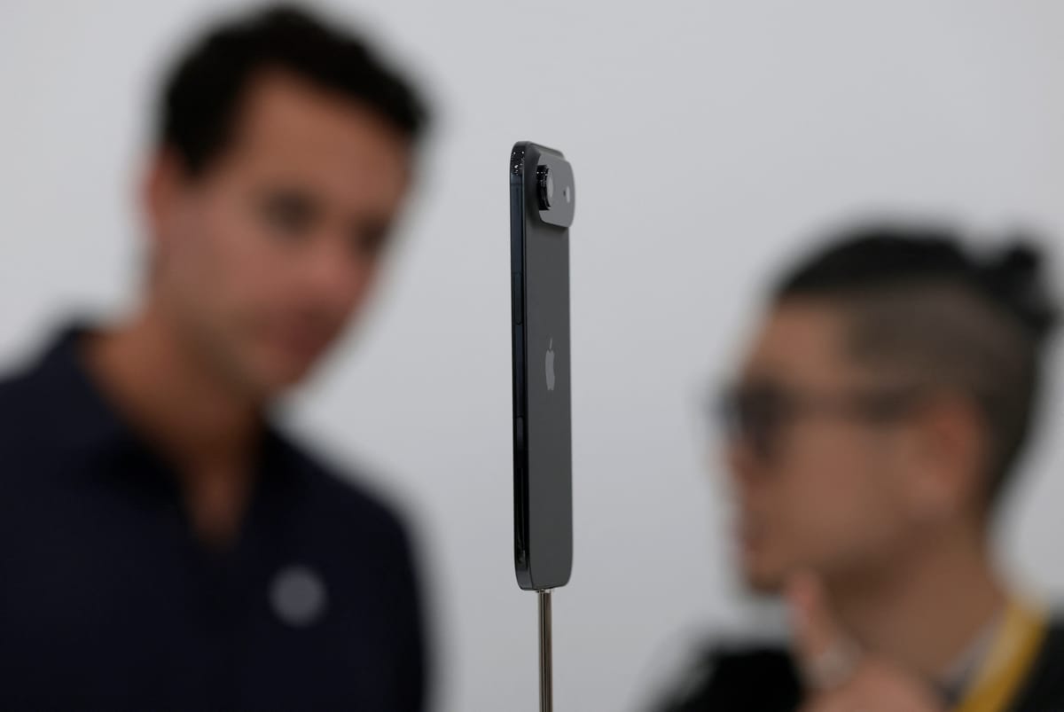 الهاتف الأكثر نحافة.. كل ما تريد معرفته عن iPhone Air
