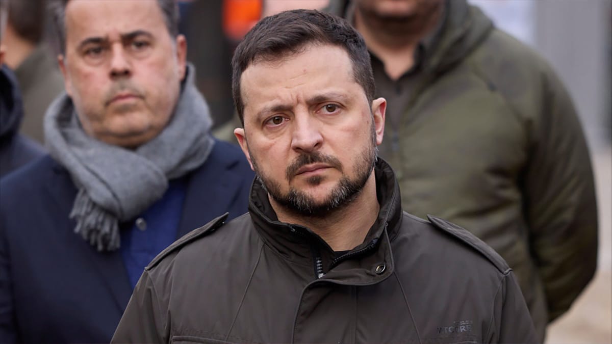 زيلينسكي "ينتقد" تلكؤ أوروبا في السلاح والحبوب