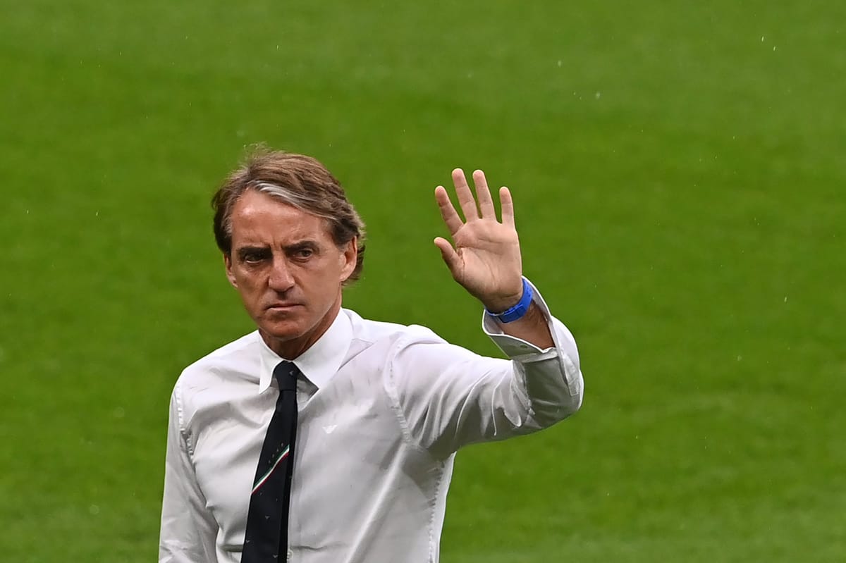 ماذا تتوقع الكرة السعودية من الإيطالي مانشيني؟