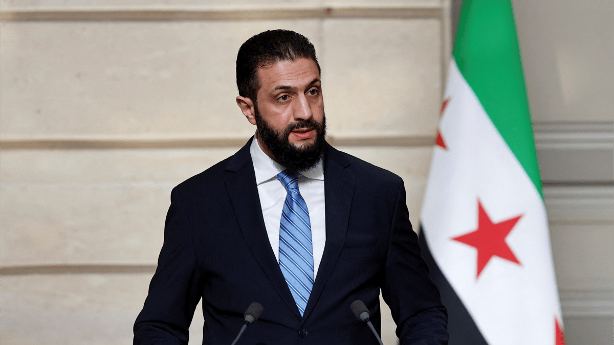 الشرع يسلّم أمن السويداء لفصائل محلية ومشايخ دروز