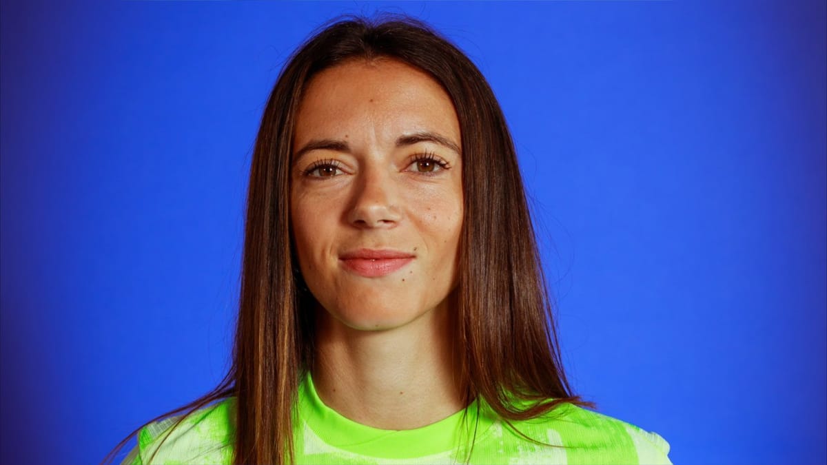 برشلونة يكافئ النساء بـ"قميص استثنائي"