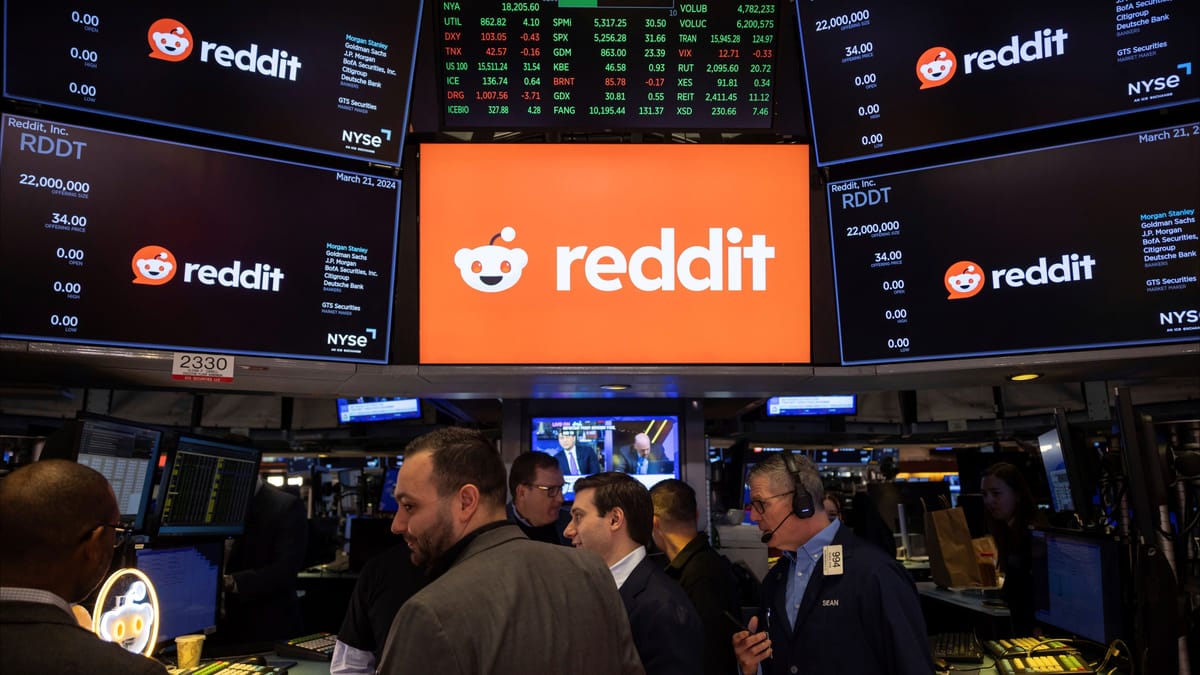 Redditيحارب الـ AI