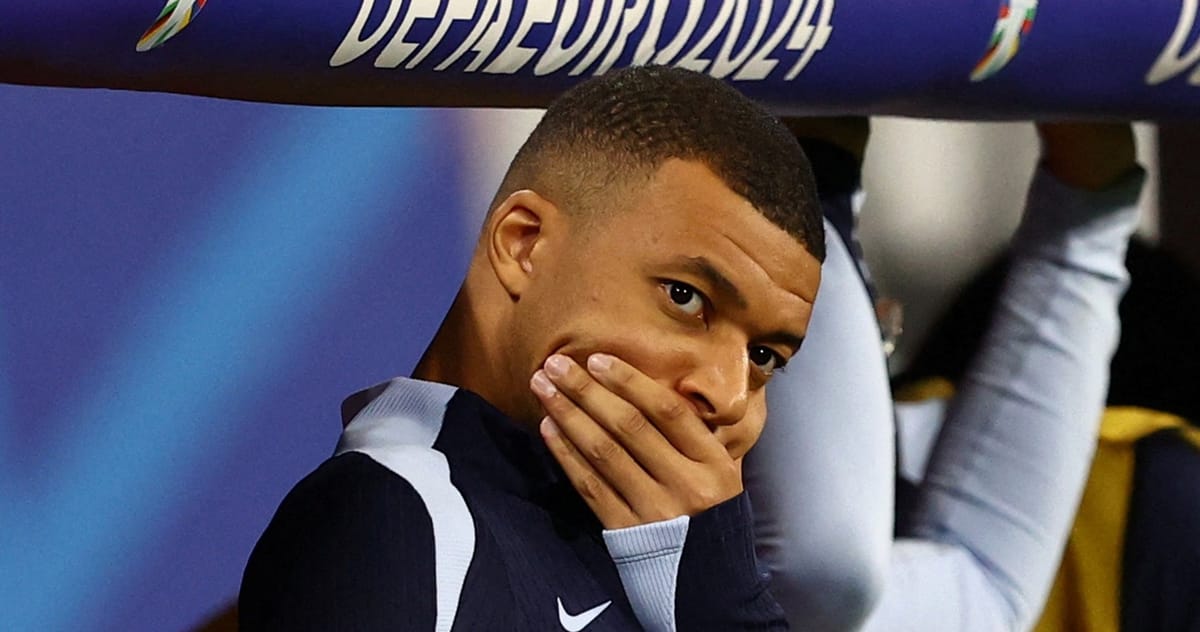 مبابي.. قناع جديد وقميص مذهل بريال مدريد