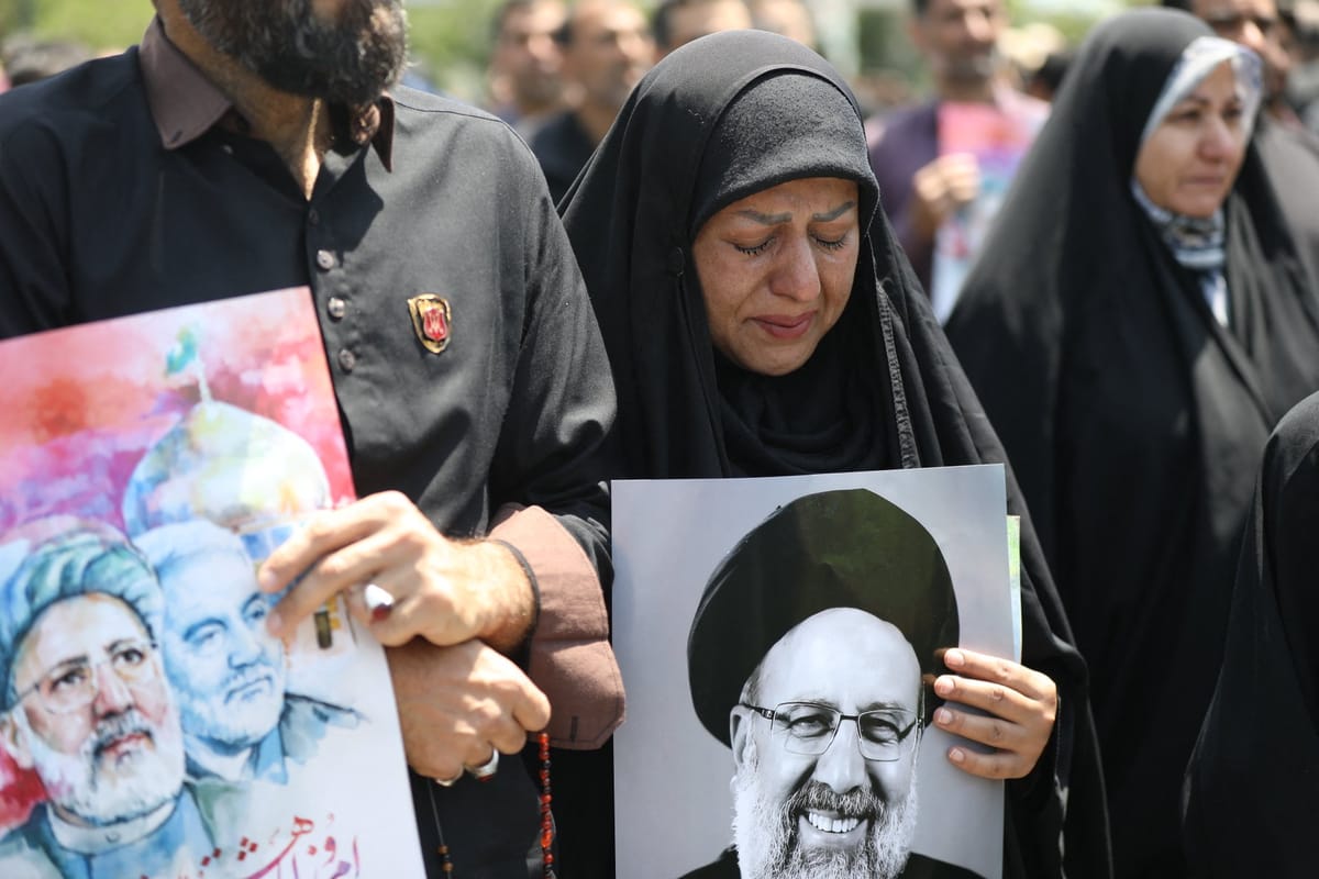 صحيفة إيرانية تتهم إسرائيل بقتل رئيسي