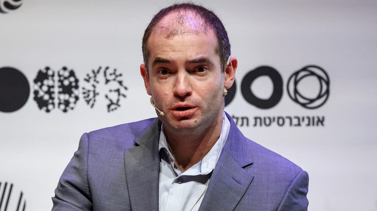 أحد مؤسسي OpenAI يترك مجلس إدارة الشركة