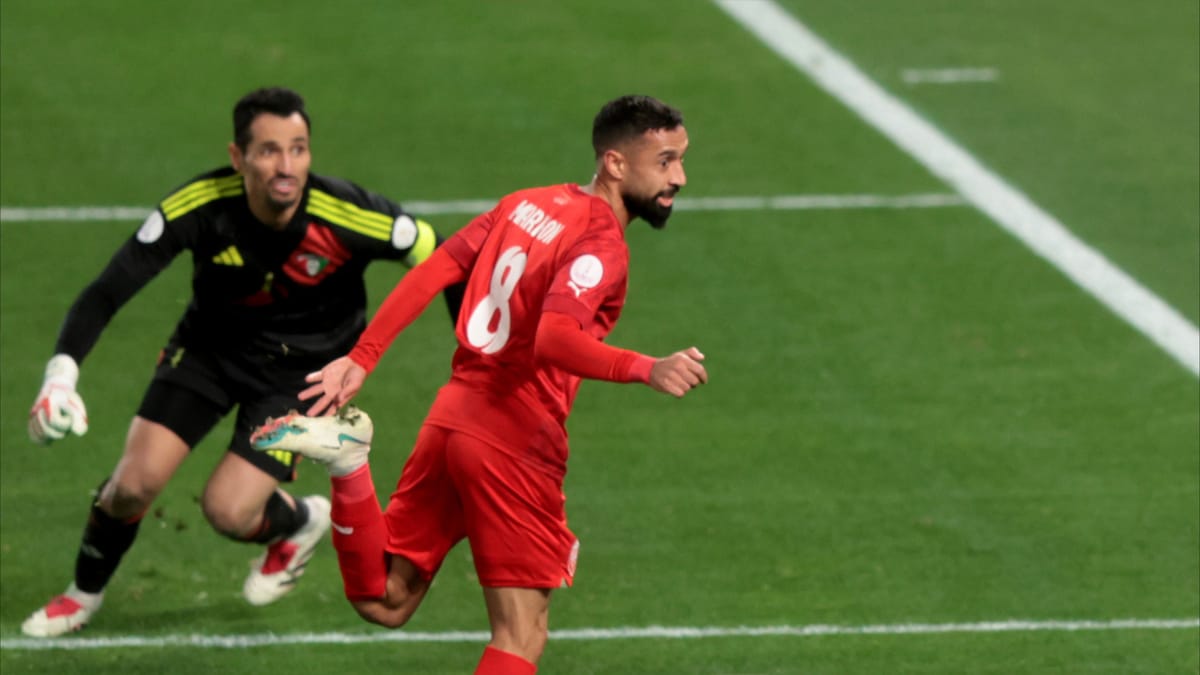 بـ10 لاعبين.. البحرين إلى نهائي خليجي 26