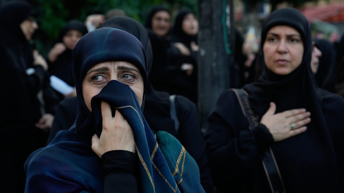 "ينعيهم ثم يعدمهم سرا".. تقرير: حزب الله يحاسب "عملاء" داخله