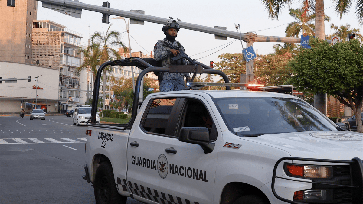 من التصريحات إلى الرصاص.. هكذا سقطت إمبراطورية "إل مينشو"