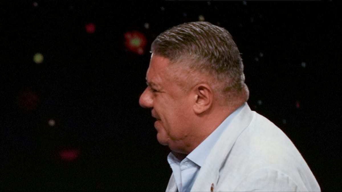"عرق" مسؤول أرجنتيني يثير الاشمئزاز في كوبا أميركا