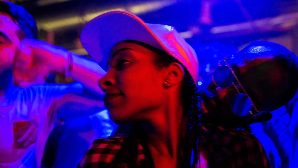 ملاهي تونس الليلية بعيون نسائية