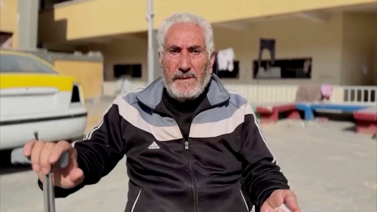 مسن من غزة يروي مأساة مقتل عائلته أمام عينيه
