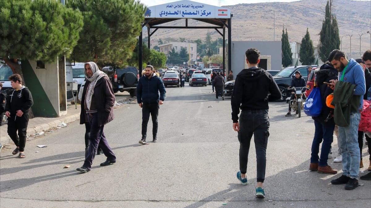 حدود مستباحة.. هل فرّ "ضباط الأسد" إلى لبنان؟