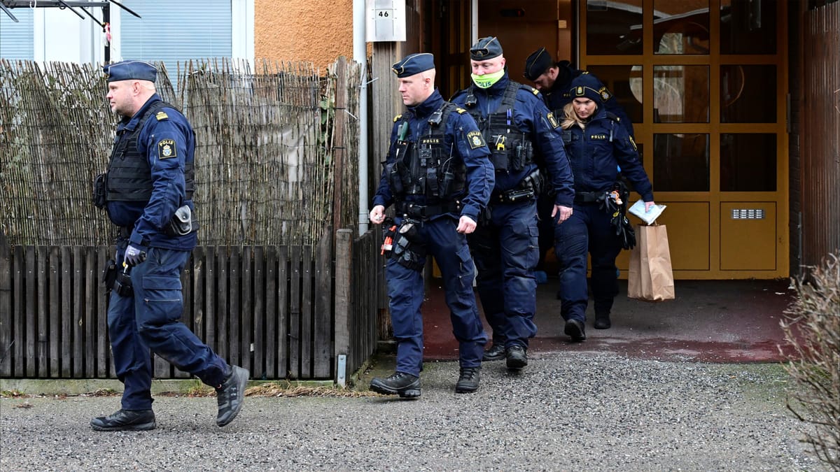 السويد تتهم إيران باستخدام "مركز ثقافي" للتجسس