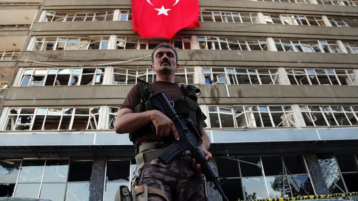 تركيا تعلن القبض على 119 داعشيا