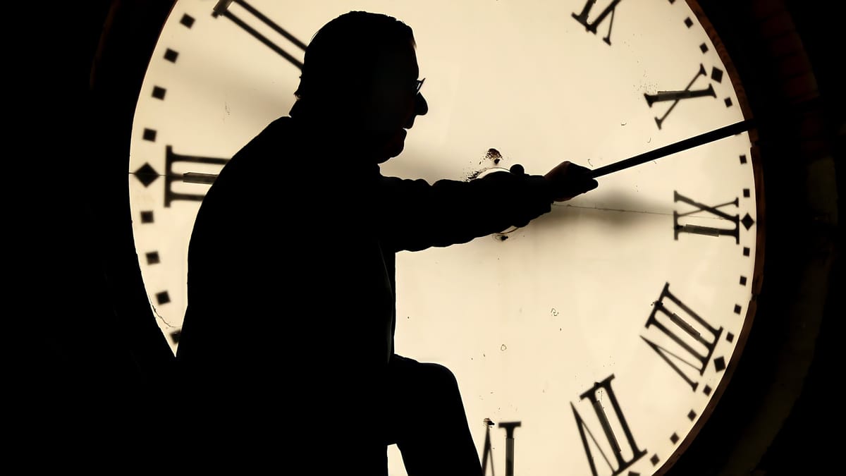 90 ثانية على النهاية.. القصة الكاملة لـ"ساعة يوم القيامة"