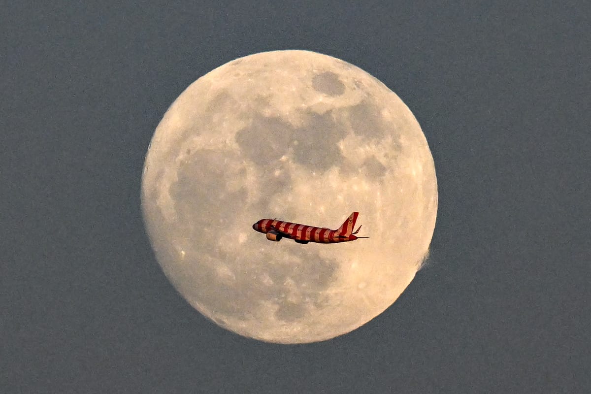 ملفات الـUFO بلا فضائيين.. لماذا يصدّق الأميركيون المؤامرة؟