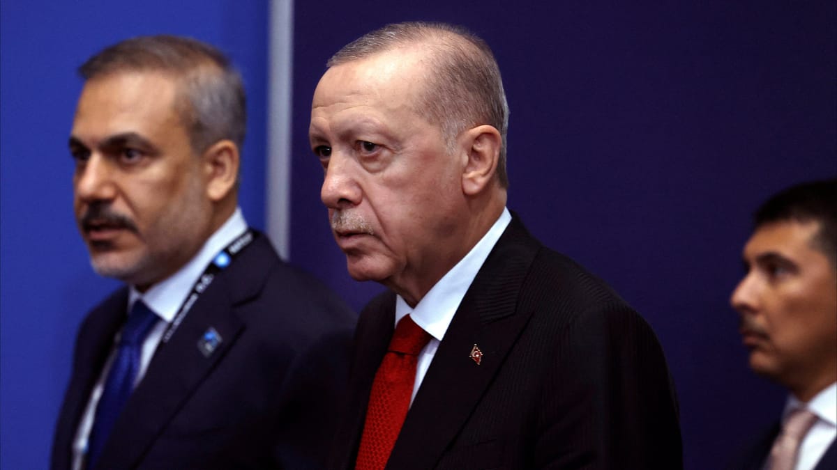 أردوغان: بايدن متواطئ في جرائم إسرائيل