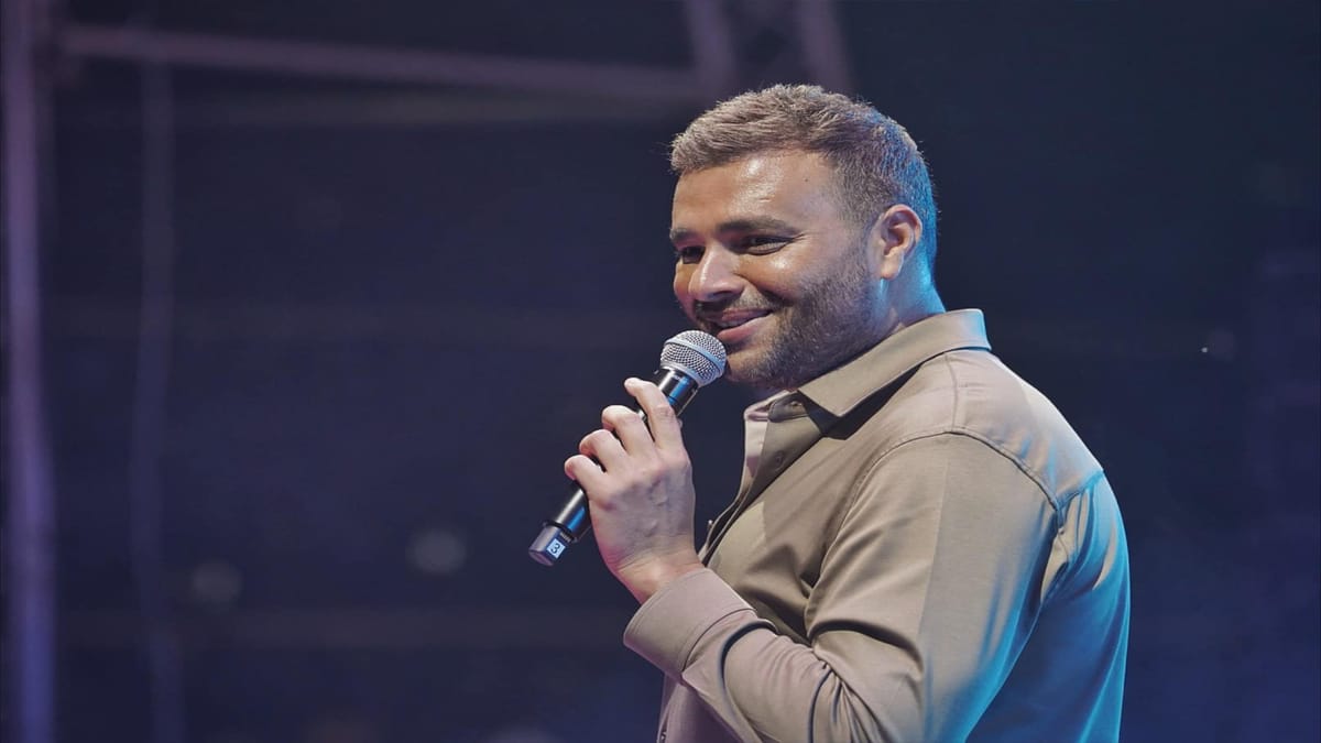 "أنا طلقت".. حوار كوميدي بين رامي صبري وشيرين