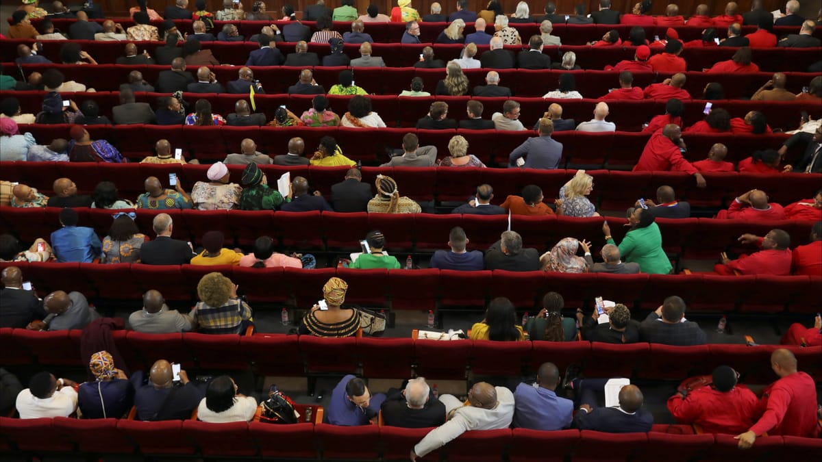 استقالة رئيسة البرلمان في جنوب أفريقيا