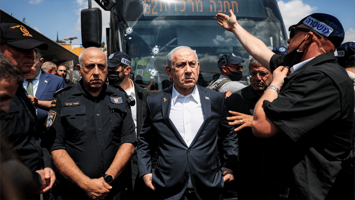 من قاعة المحكمة إلى الانقسام الأمني.. من صوّت لضربة قادة حماس؟