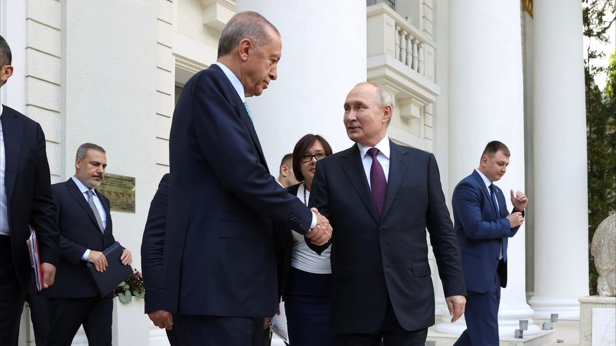أردوغان: أثق في روسيا مثل الغرب