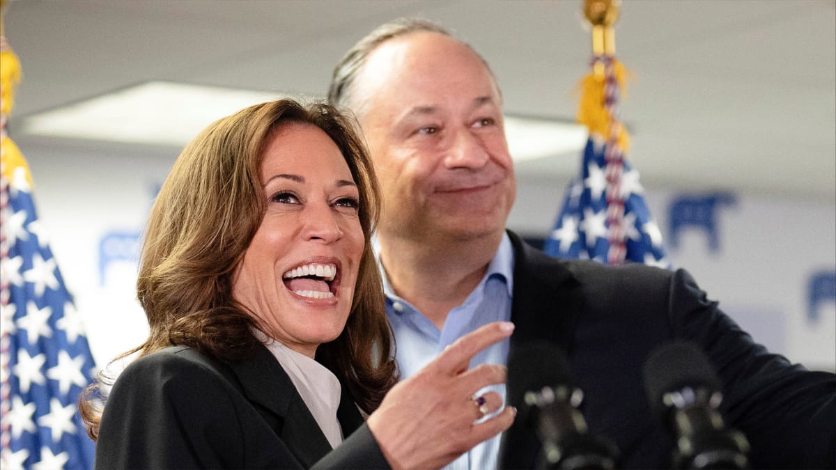 "First gentleman".. قصة رجل يقف في ظل هاريس