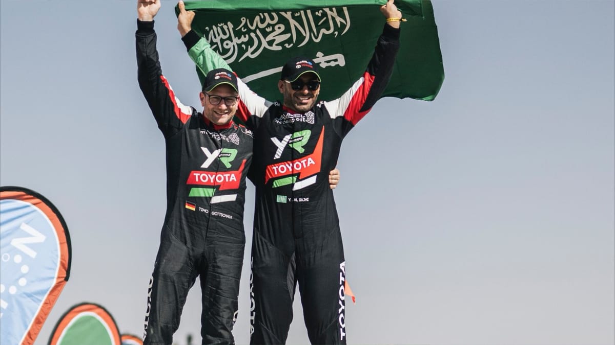 يزيد الراجحي.. أول سعودي يتوج بلقب رالي داكار