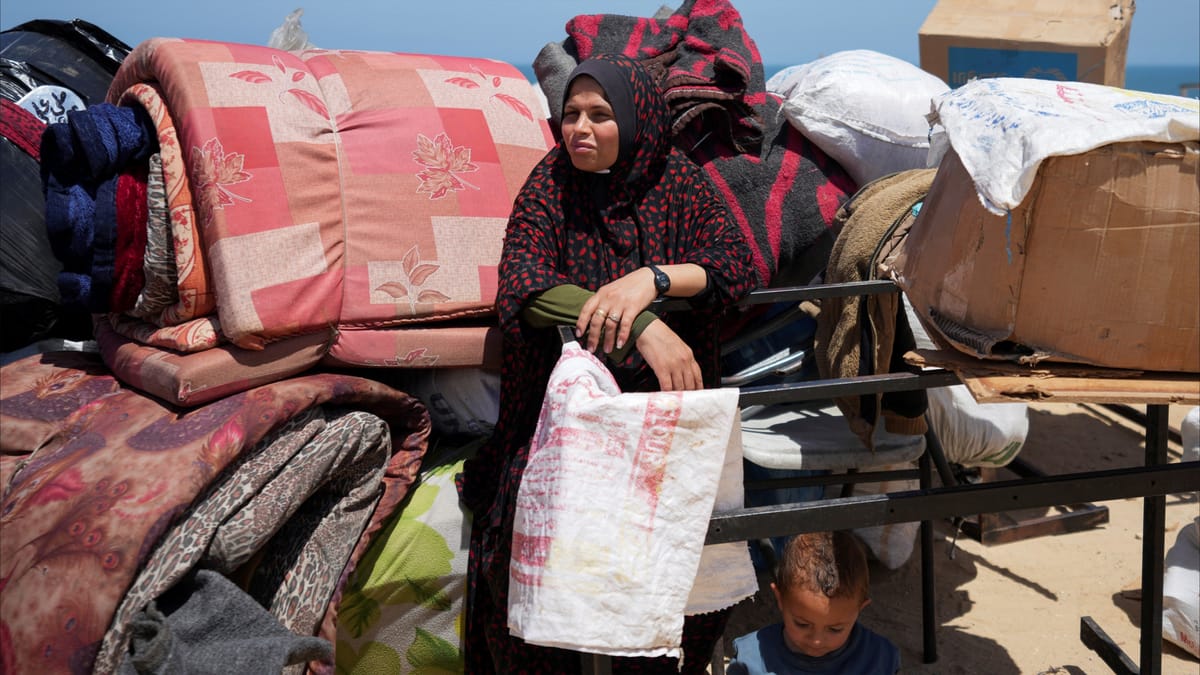 الجيش الإسرائيلي: 300 ألف نزحوا من رفح